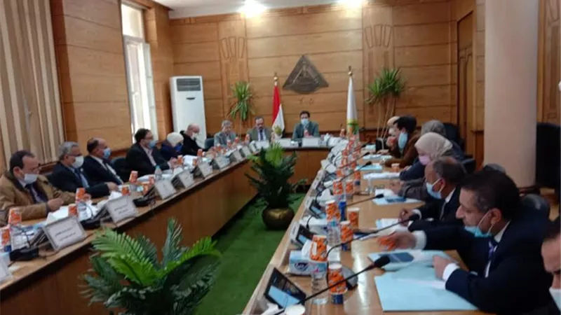 جامعة بنها إمتحانات الفصل الدراسي الأول عقب أجازة نصف العام