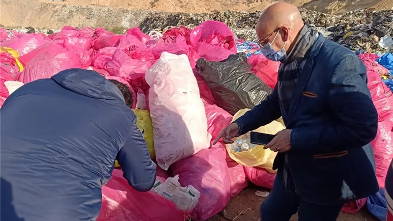 الصحة تضبط كميات هائلة من النفايات الطبية الخطرة فى بلبيس