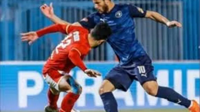 نجم الاهلى يحذف صورته مع رمضان صبحي