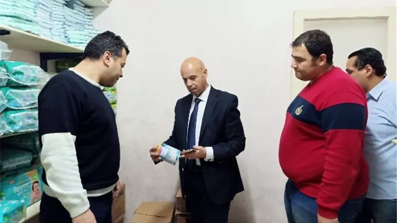 صحة الشرقية تضبط ١.٧ مليون مخالفة دوائية وتغلق ٤٦٧ مؤسسة بدون ترخيص. .صور