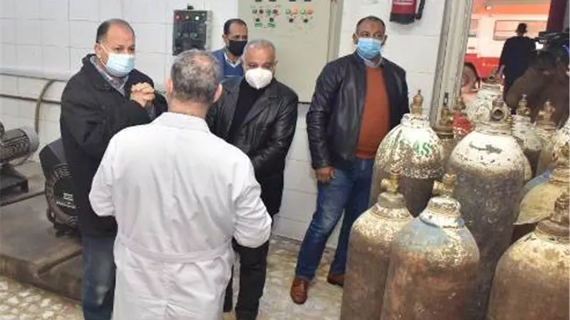 محافظ أسيوط يتفقد مستشفى المبرة ويطمئن على توافر الأدوية والمستلزمات الطبية. .صور
