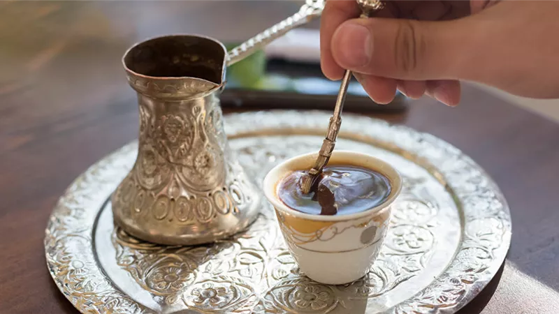 كيف يساعد تناول القهوة في إنقاص الوزن