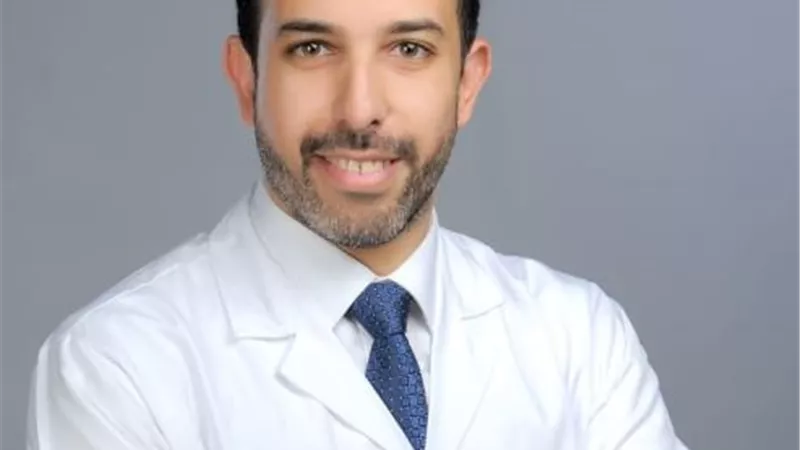 هل يغني استئصال الزائدة بالمنظار عن الجراحة المفتوحة.. اخصائي جراحات المناظير يجيب