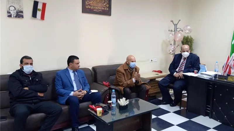 وكيل وزارة الصحة بالشرقية يناقش تطوير الخدمات الطبية بمستشفي بلبيس مع أعضاء مجلس النواب وممثلي المجتمع المدني