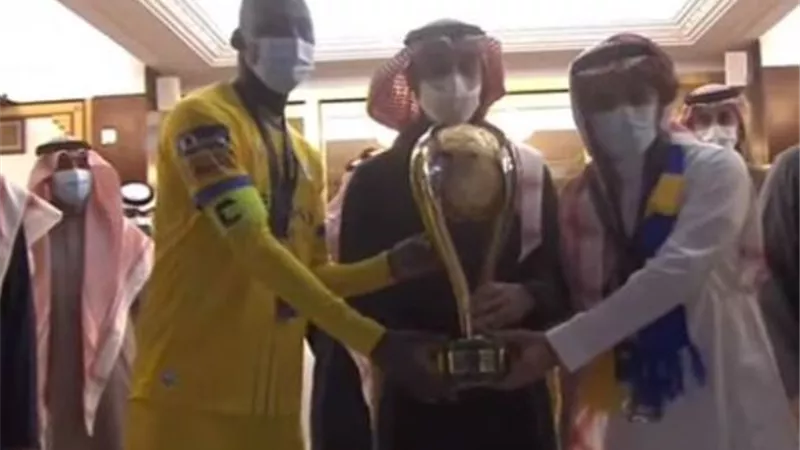وزير الرياضة السعودي يعلق على فوز النصر بالسوبر