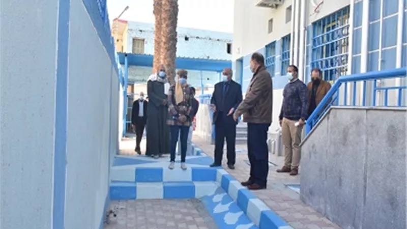 محافظ أسيوط يتفقد وحدتي طب الأسرة بنزلة رميح ونزة قرار بمنفلوط