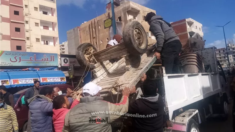 حملات علي الباعة الجائلين بشوارع مرسي مطروح