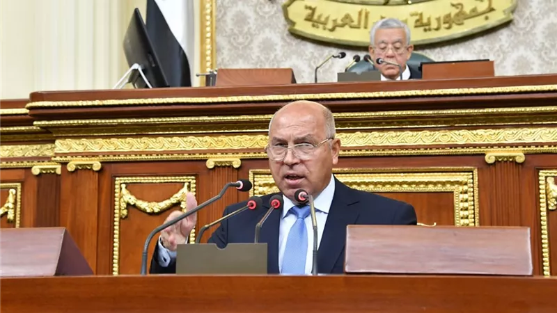 وزير النقل : الدولة المصرية تقوم بجهود لتطوير الموانئ البرية والجافة