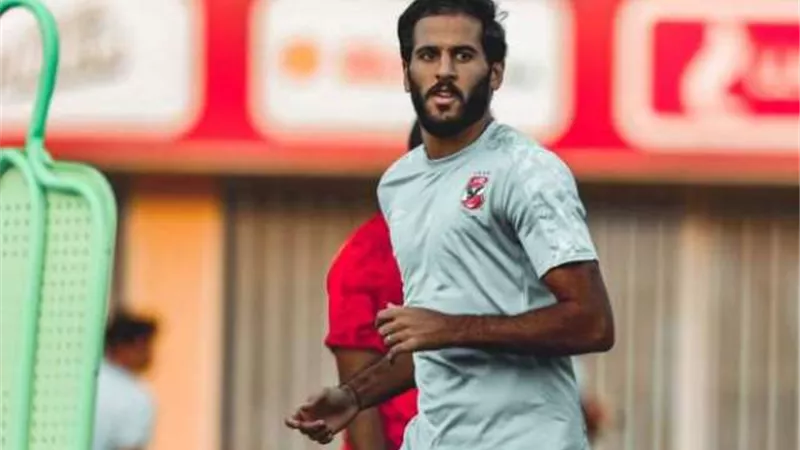 «موسيماني» يستقر على تشكيل الأهلي أمام الدحيل القطري.. ومروان محسن خارج الحسابات في مونديال الأندية