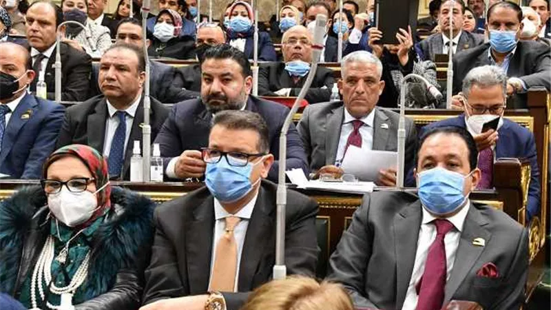 «برلماني» يطالب وزير البترول بتوضيح خطة الحكومة بشأن توصيل الغاز الطبيعي لقري ومدن الصعيد