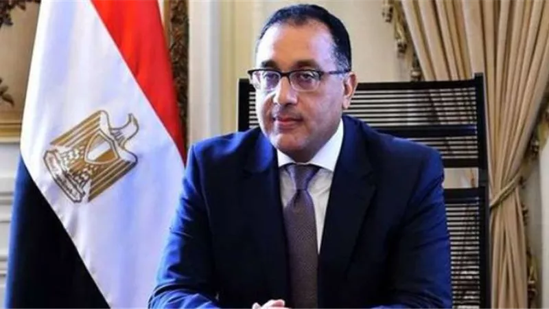 النشرة العقارية .. رئيس الوزراء يستعرض خطة الحكومة لتطوير القاهرة التاريخية