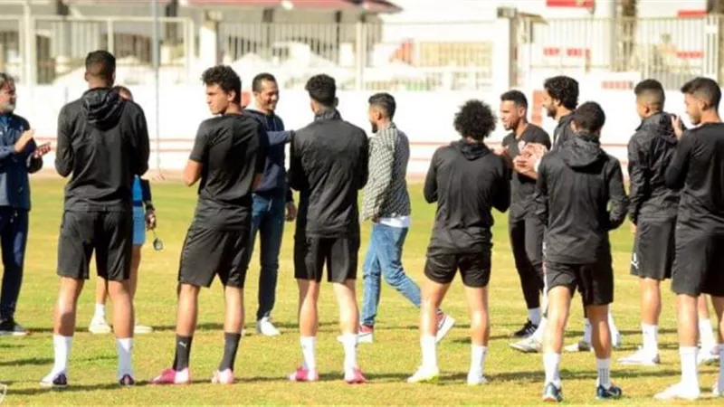رسميا.. نجم الزمالك يعود لصفوف الفريق