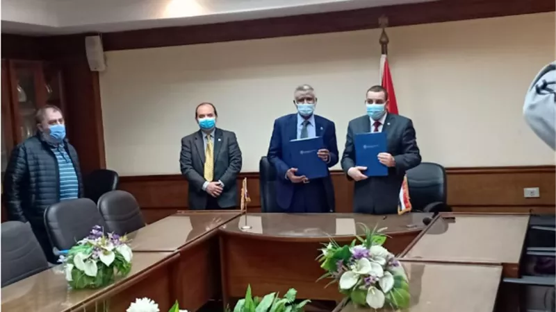 الزراعة والفاو توقعان مشروعا لتعزيز الوقاية من الأمراض ذات الأصل الحيواني