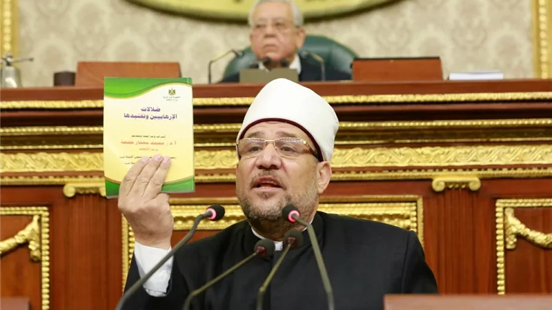 علي جمعة يطالب بنظام جديد لتدريب الائمة و يدعو للاهتمام بنظافة المساجد