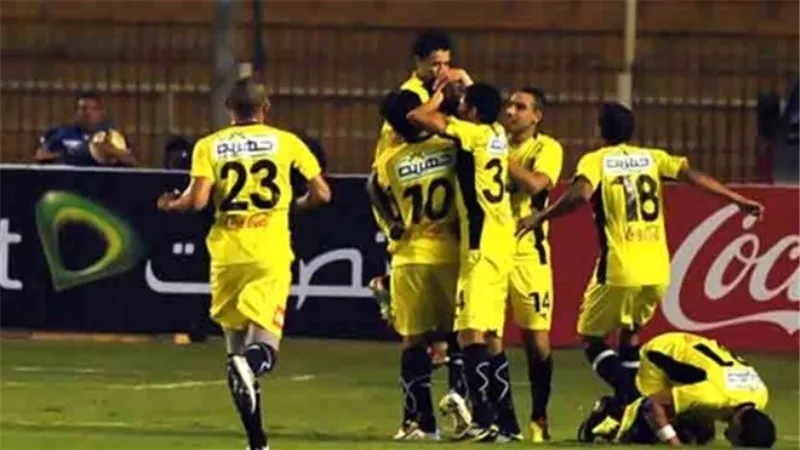 مهاجم المقاولون: اللعب للأهلي شرف كبير.. وأفضل الانضمام للزمالك