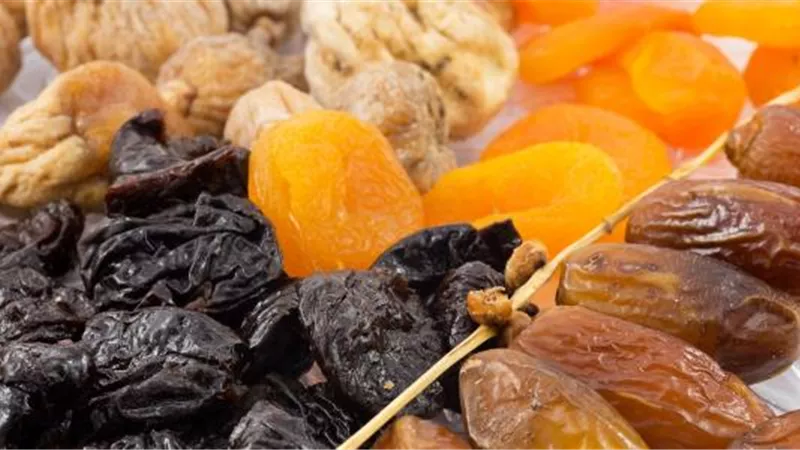 لعدم تصريفها العام الماضى ..تراجع بواردات ياميش رمضان