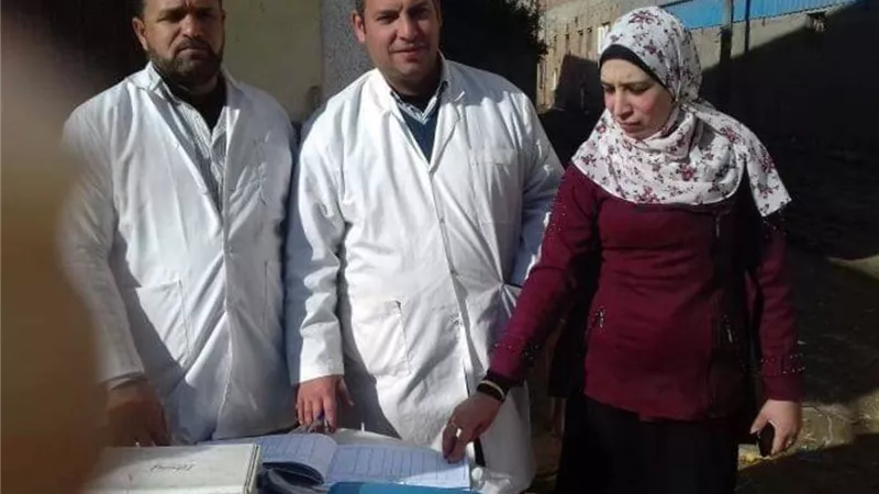 متابعة حملات التطعيم للحمى القلاعية بكفر الشيخ