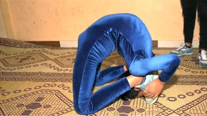 شاهد.. أصغر طفل فلسطيني يدخل موسوعة 