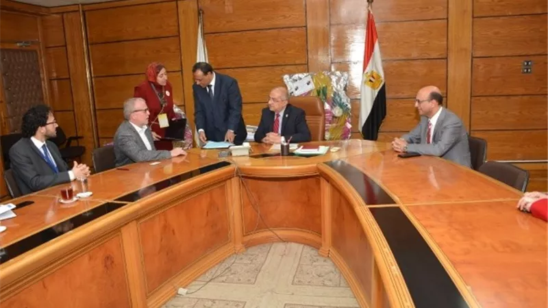جامعة أسيوط تبرم اتفاقية تعاون مع المجلس الثقافي البريطاني