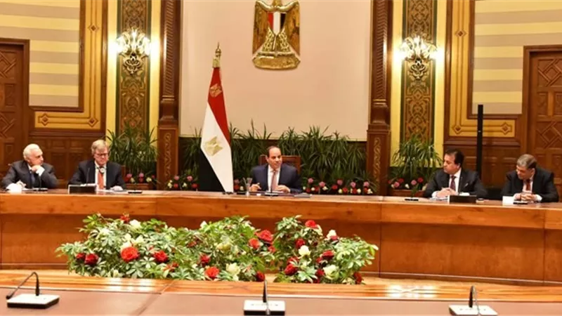 السيسى يستقبل مجلس أمناء الجامعة الأمريكية