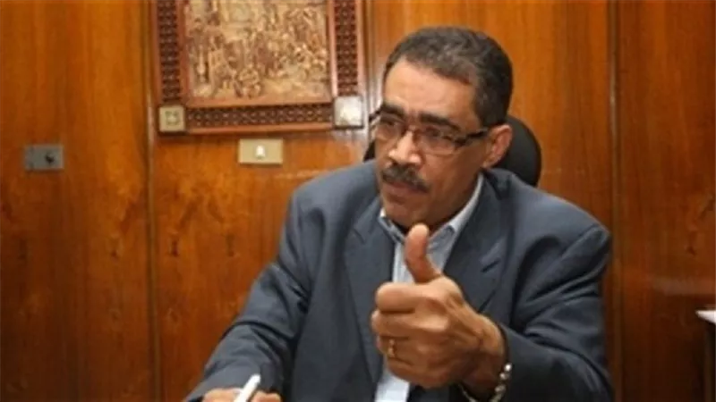 ضياء رشوان يكشف لاسامة كمال كيف يمكن تحقيق نهضة صحفية جديدة للصحفيين