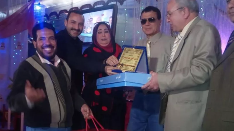 بالصور.. الوحدة المحلية بطهواي تكرم السعدني والرصاصي لبلوغهم السن القانوني للمعاش
