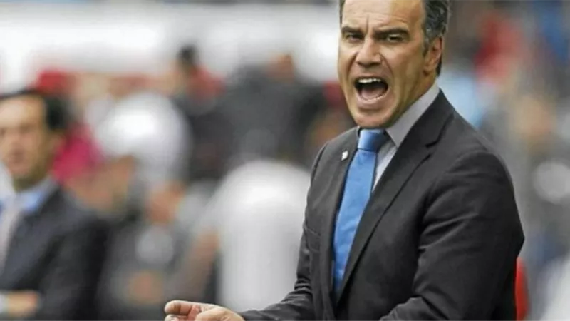 لاسارتى يطالب الأهلى بالتعاقد مع هذا اللاعب