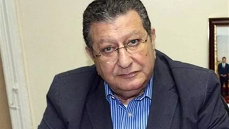 المؤتمر يدعو كافة القوى الوطنية لتدشين جبهة الدفاع عن الدولة الوطنية الحديثة والحفاظ على مكتسباتها.