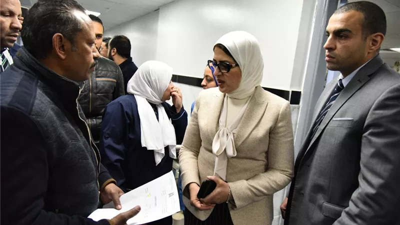 وزيرة الصحة توجه بزيادة عدد عمليات 