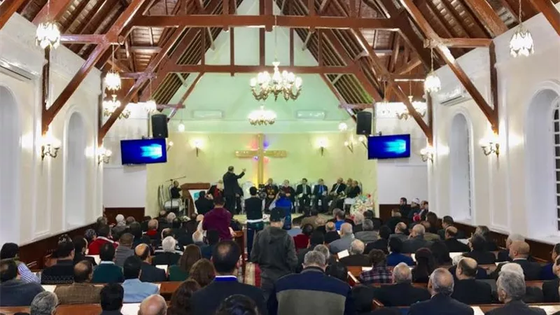 رئيس الطائفة الإنجيلية يشارك في تنصيب راعٍ جديد للكنيسة الإنجيلية بالإسماعيلية