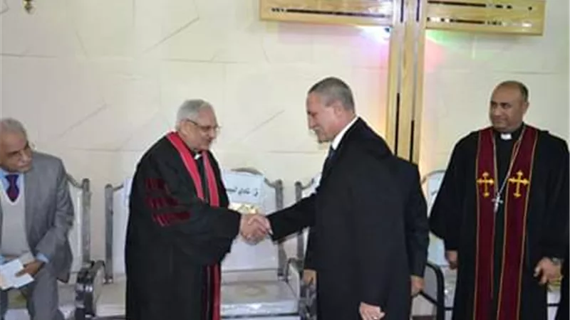 بالصور .. قيادات الإسماعيلية يشهدون مراسم تنصيب راعي الكنيسة الإنجيلية