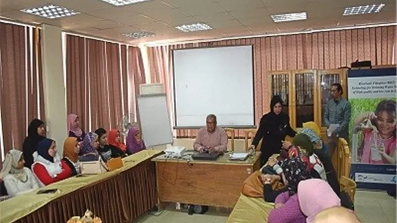 إجتماع عمل لمكلفى الخدمة العامة بشركة مياه الشرب بالأقصر