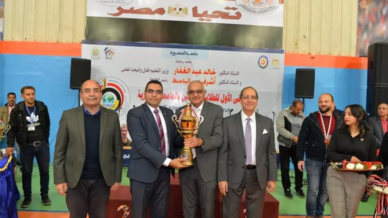 عبد الباسط: مهرجان 