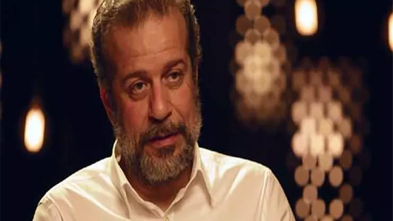 مكالمة مسربة للفنان شريف منير تشعل السوشيال ميديا.. فيديو