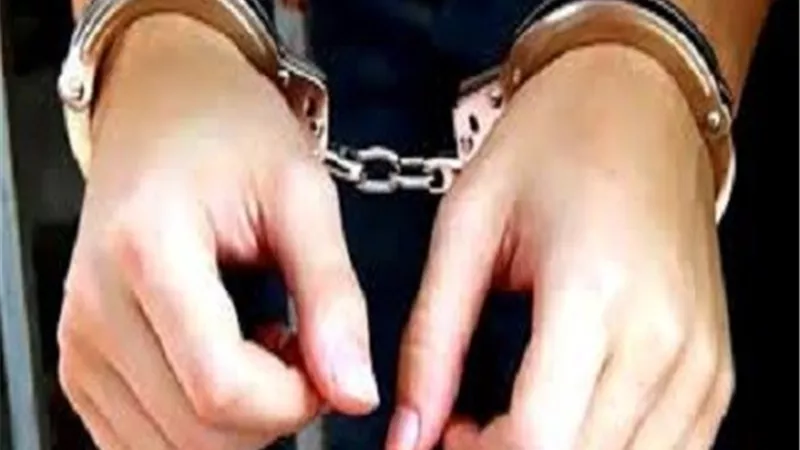 إحالة فنيين بكهرباء القاهرة للجنايات بتهمة الرشوة
