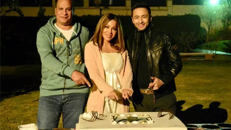 سوزان نجم الدين تشارك حمادة هلال فى 