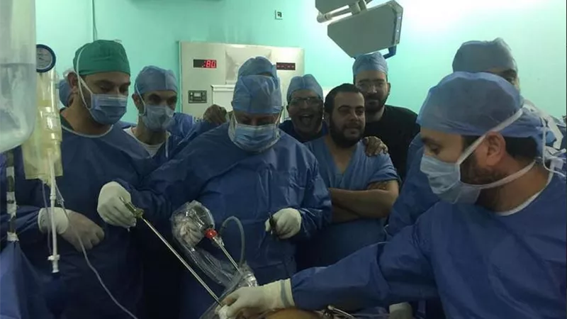 لاول مرة .. وحدة مناظير جامعة قناة السويس تعيد عمليات جراحات السمنة