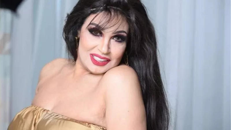 فيفي عبده لعمرو أديب: أنا اللي دخلت الانستجرام مصر