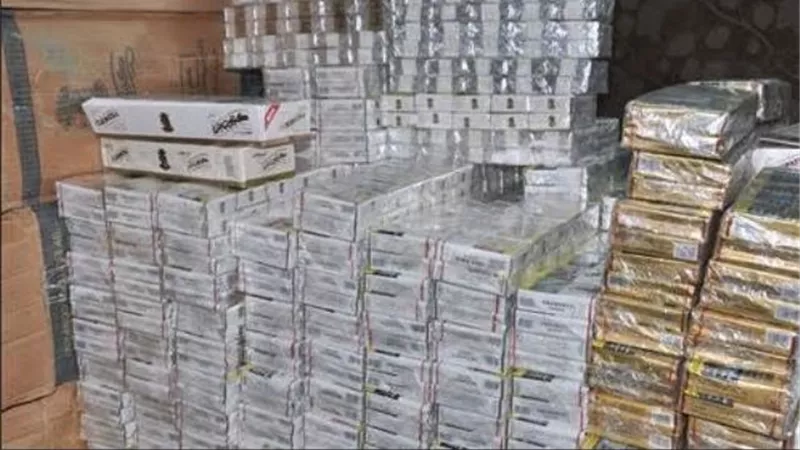 ضبط سجائر مجهولة المصدر فى بنى سويف