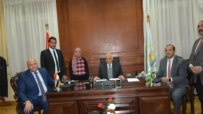 محافظ الجيزة : توفير فرص عمل للشباب ودعم للمشروعات الصغيرة