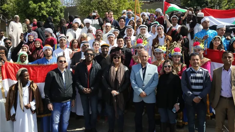 16 دولة من قارات العالم الثلاث يحتفلون بمصر في نيل اسوان