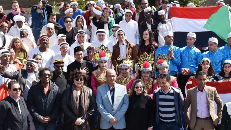 محافظ أسوان يؤكد على أن أسوان أصبحت الباب الملكى على أفريقيا