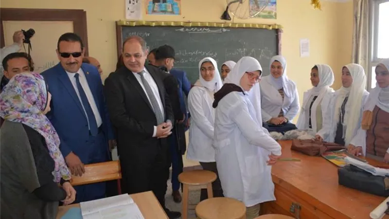 محافظ الغربية.. فى جولة ميدانية لـ 3 قرى بالمحلة يؤكد على رفع مستوى الخدمات