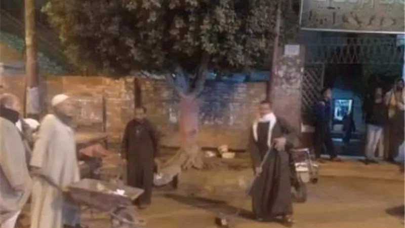مدرسة كوم الصعايده مغلقه.. وتحرير78 مخالفات تموين واشغالات
