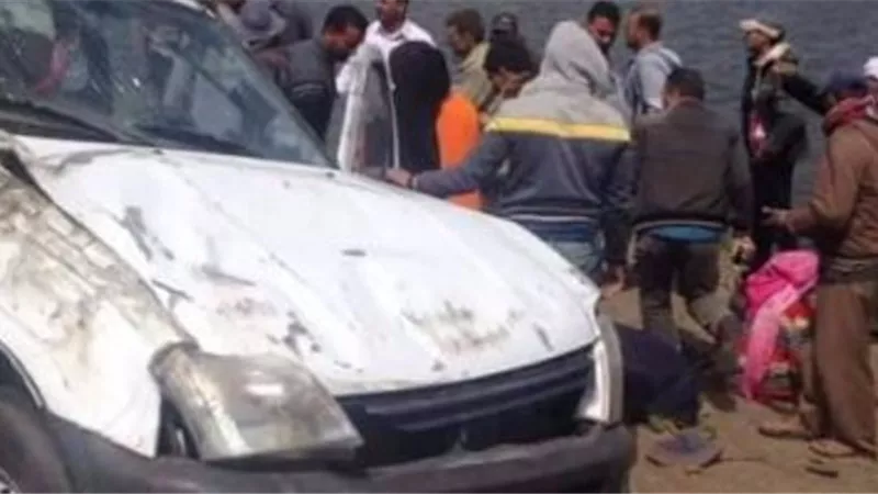 مصرع تاجر وزوجته عقب انقلاب سيارة بطريق فى سوهاج