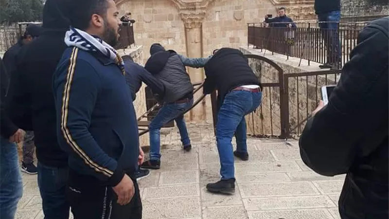 قوات الاحتلال الإسرائيلى تغلق أبواب المسجد الأقصى
