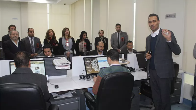 وفد منتدى 