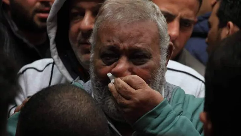 ابو اليزيد والد شهيد تفجير حادث الدرب الأحمر 