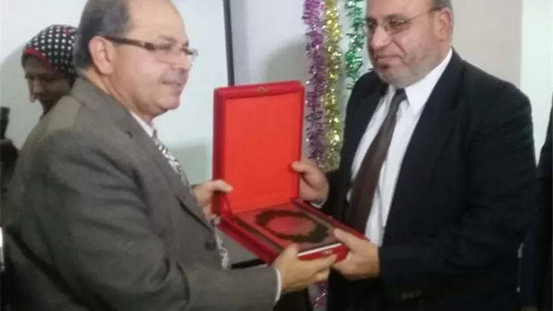 صحة المنوفية تكرم بسيوني ابوحجر لبلوغه السن القانوني للمعاش