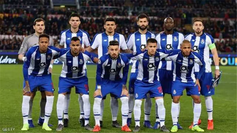 الفيفا يعاقب متصدر الدوري البرتغالي